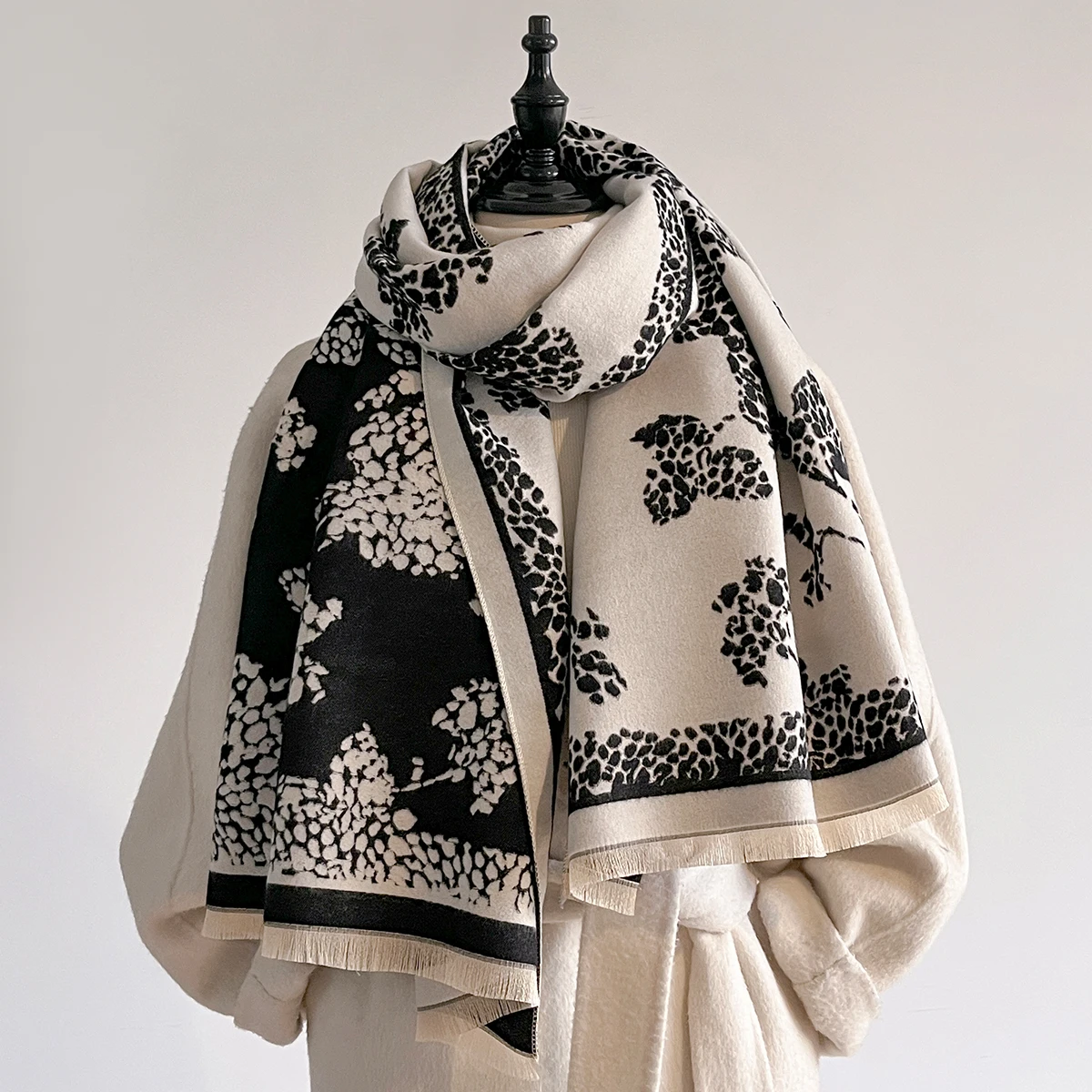 

Women's Winter Imitation Cashmere Scarves Thick Warm Patterned Floral Print Travel Blanket Fashion Luxurious Accessory Scarf