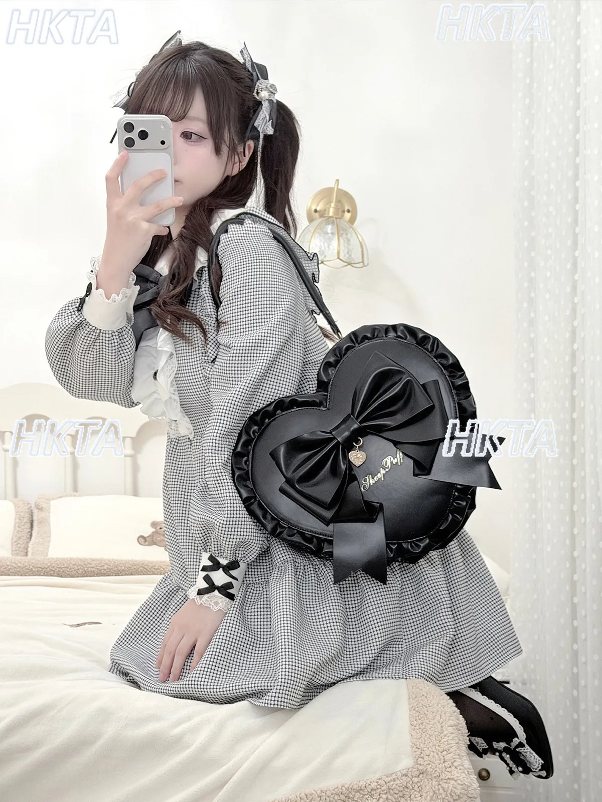 Japanese Fashion New Lolita Bags Cute Versatile Pleated Black Backpacks Female Sweet Love Lace Bow Zipper Pu Messenger Bag Women