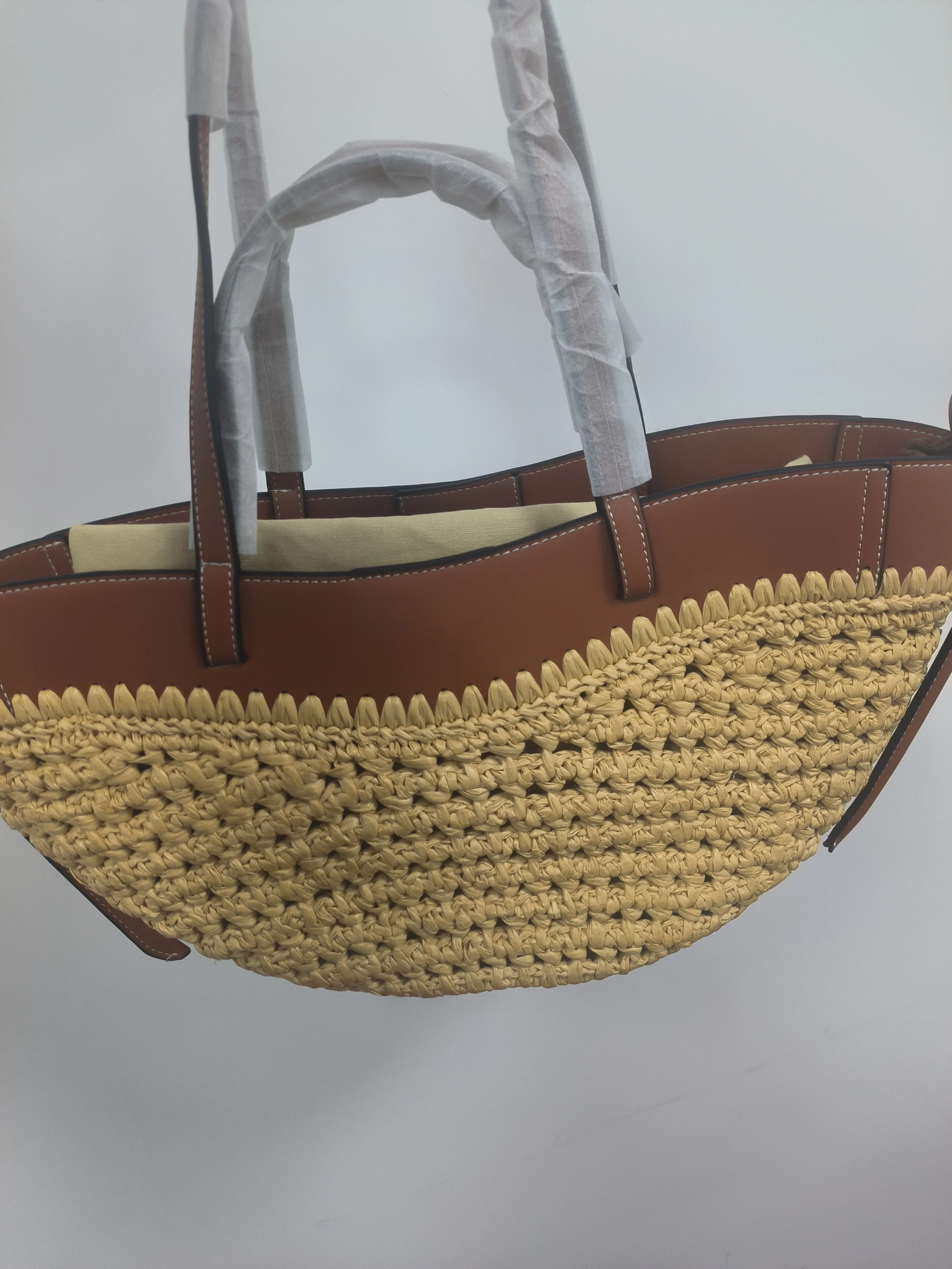 Marke Hohl Woven Strand Tasche Nische Mode Schulter Unterarm Tasche Große Kapazität High-end-Nähte Tote Tasche frauen eimer Tasche – Detail 1