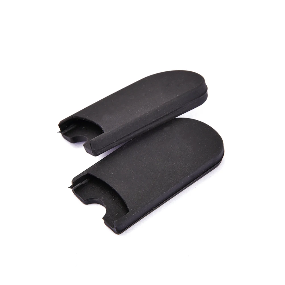 

2 pcs Thumb Rest Cushion Soft Durable Rubber Protective Pad for Saxophone Clarinet Instrument Parts Replacement Accessories