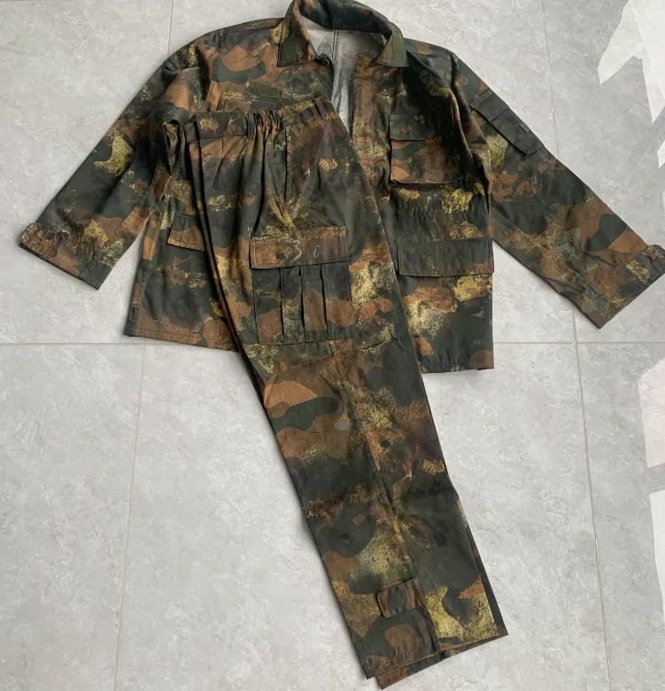 

New Camouflage Uniform Mud Yellow Flower Man Spring Include Jacket Pants Strange