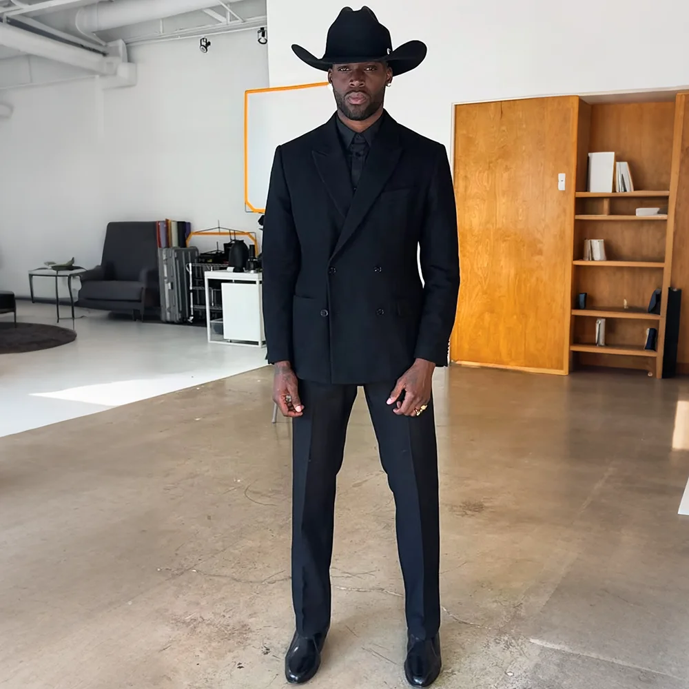 Classic Men Black Double Breasted Suit 2 Pieces Peak Lapel Blazer Straight Pants Set Formal Business Prom Wedding Groom Outfit