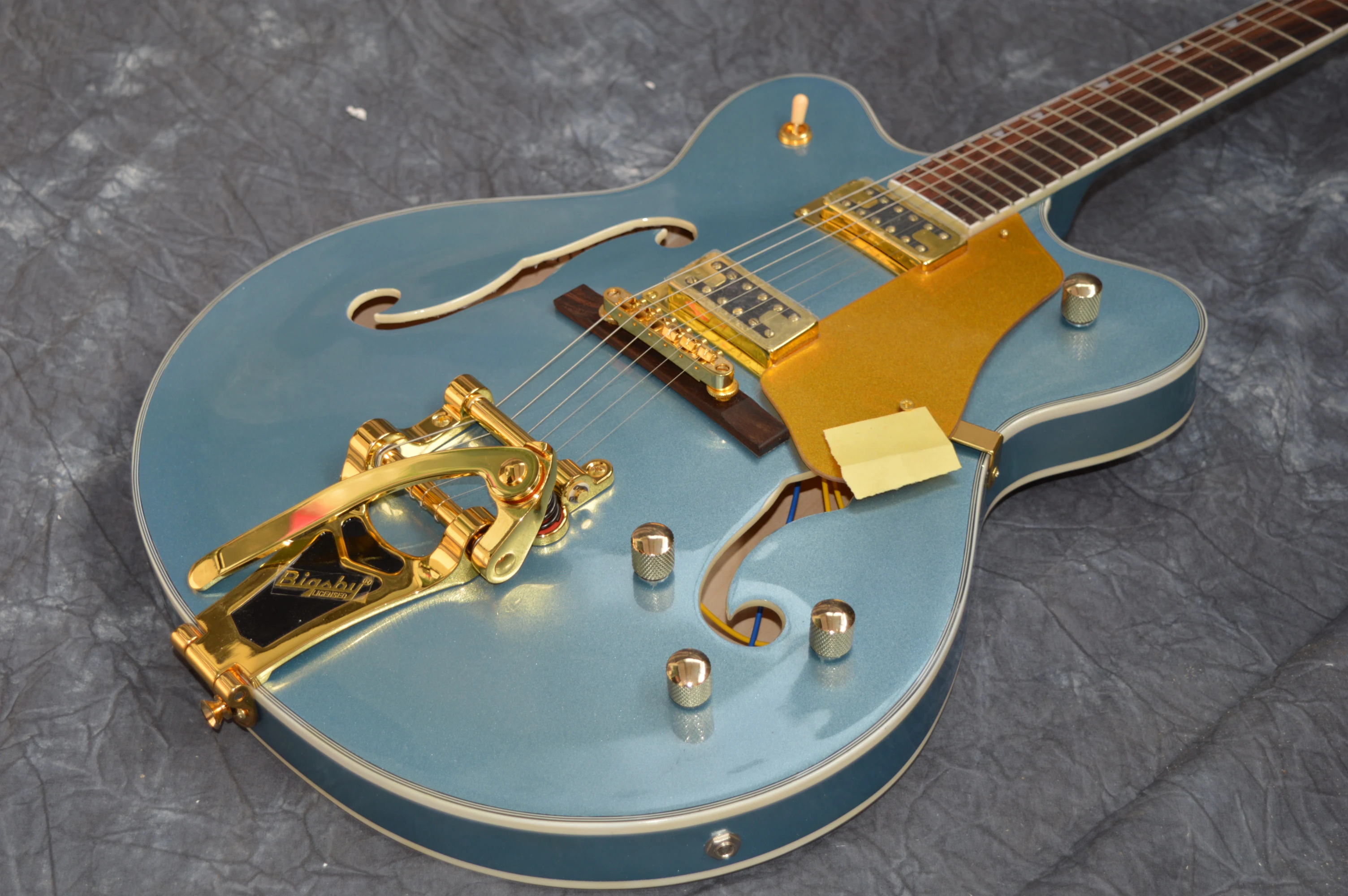 Ome Electric Guitar Finish Gloss Gold Hardware