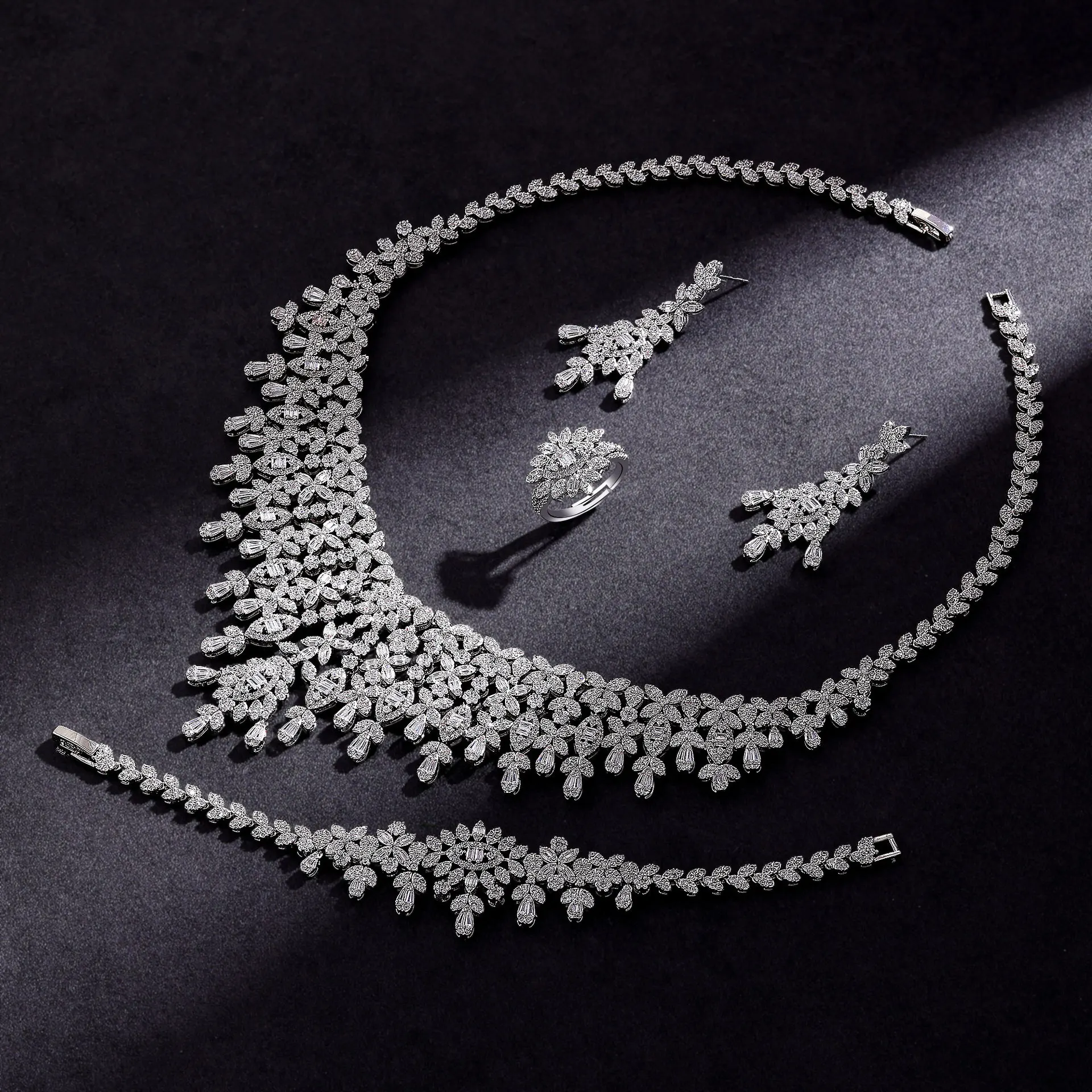 Luxury AAA Cubic Zirconia Tassel Necklace Earring Bracelet Ring Wedding For Bride Statement Choker Collar Bridal Jewellery Set