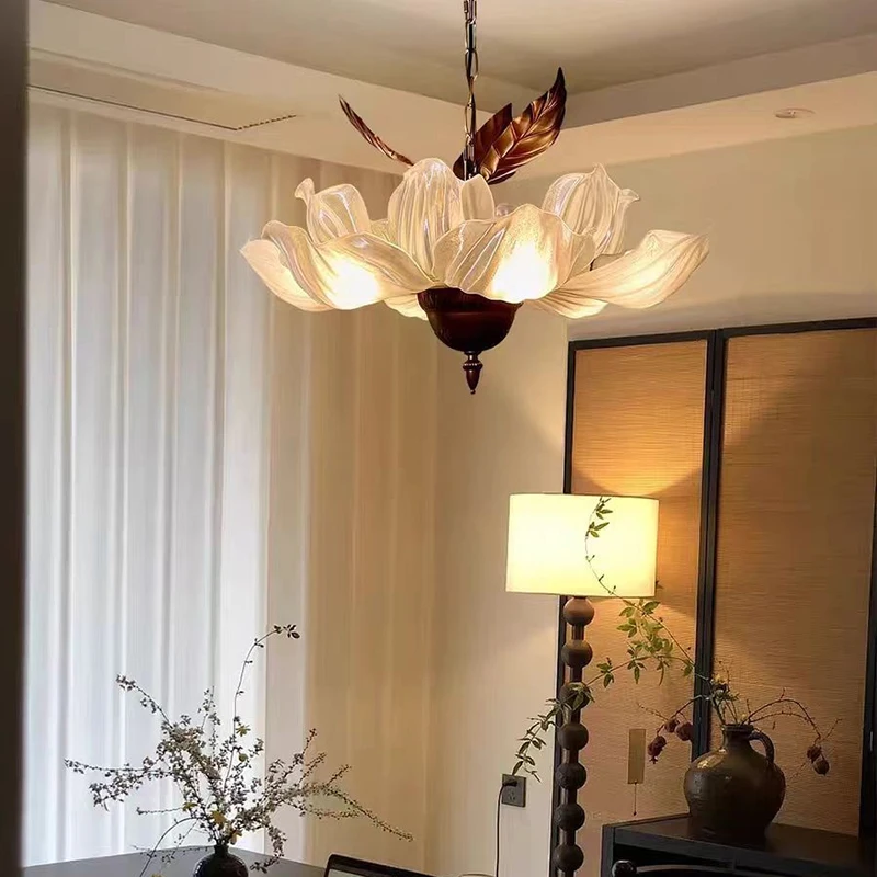 French Style Antique Style Pendant Lamp With Petal Chain LED Pendant Light Hotel Restaurant Bedroomstudy Light Lighting Fixtures