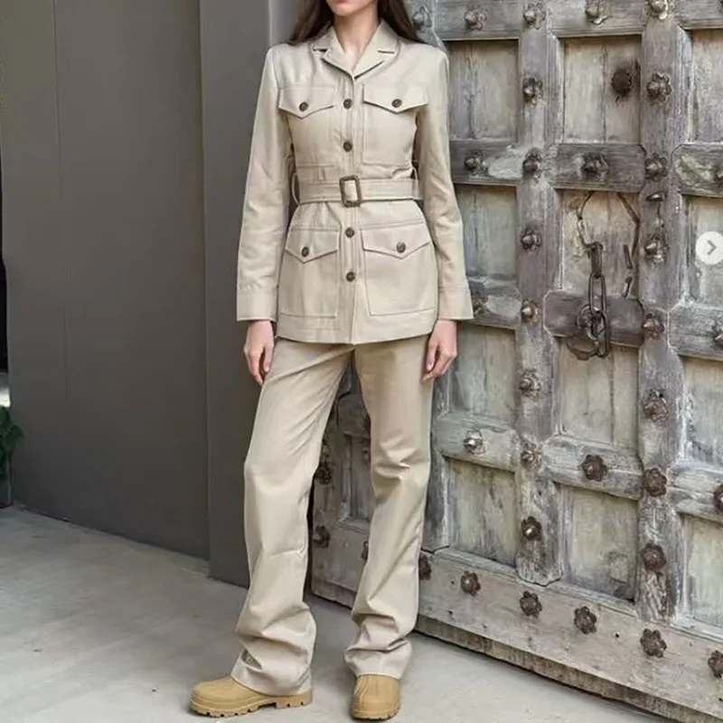 A new 2025 commuter style retro work jacket with a cinched waist and lace-up lapel for women's casual wear
