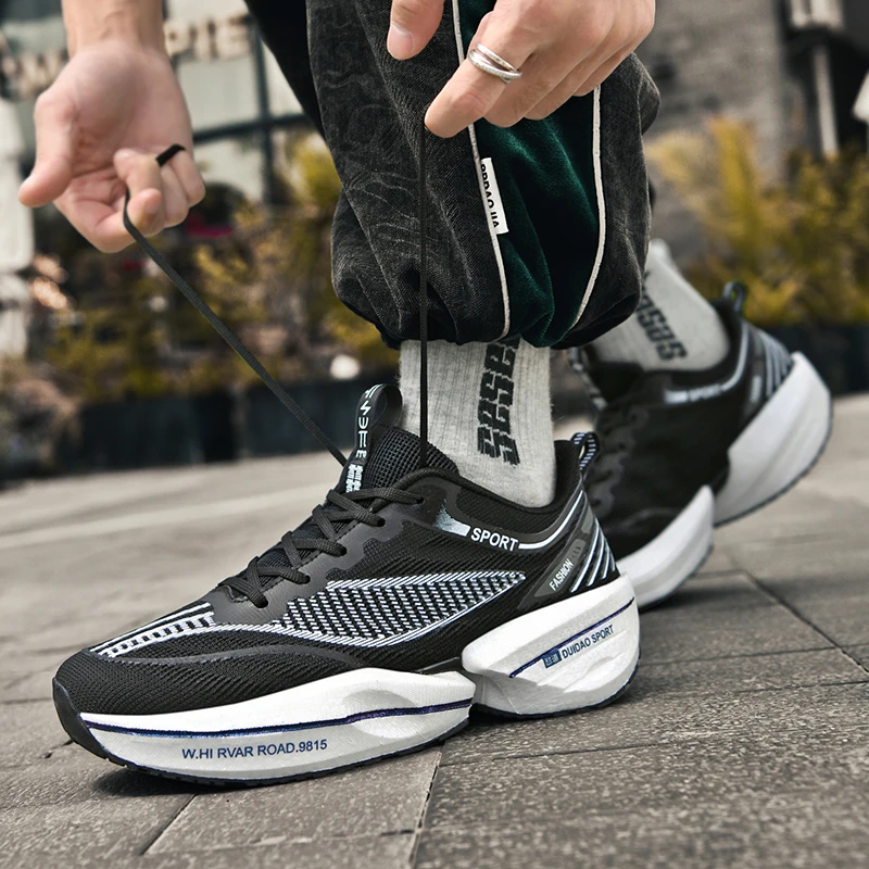 Men Breathable Lightweight Women Comfortable Nonskid Speciality Sneakers Marathon Air Cushion Carbon Plate Sports Running Shoes