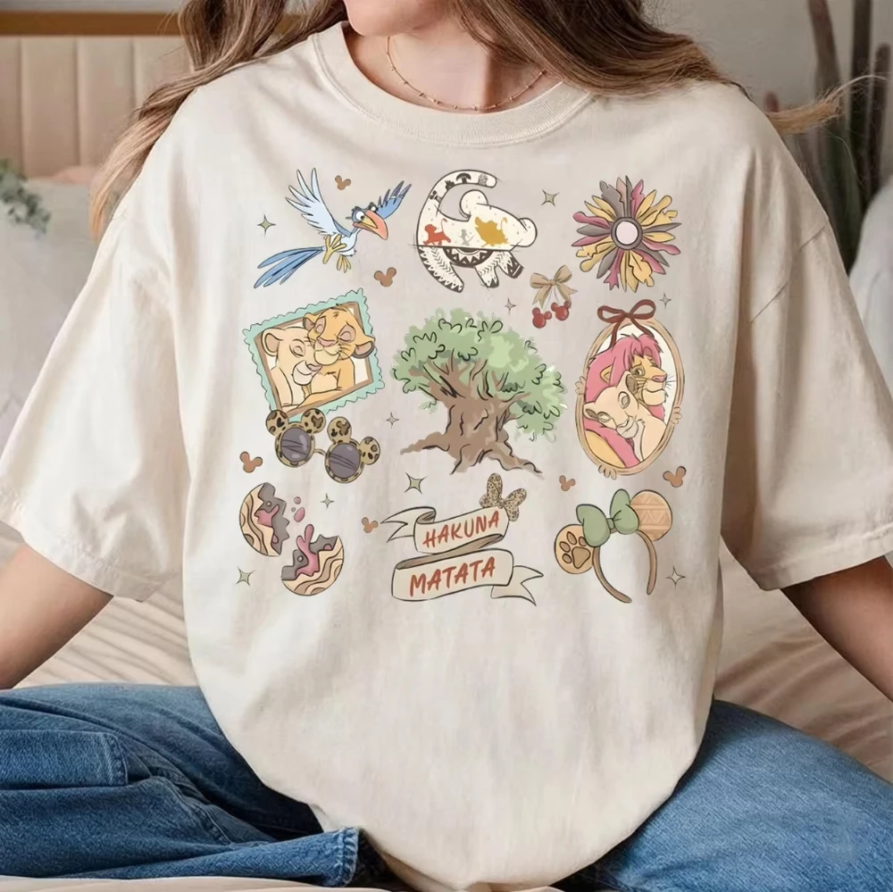 Camiseta Retro Rey León Hakuna Matata 2026, Camisetas de Timon, Pumbaa, Simba, Nana, Árbol del Reino Animal, ¡Vamos a ser salvajes juntos!