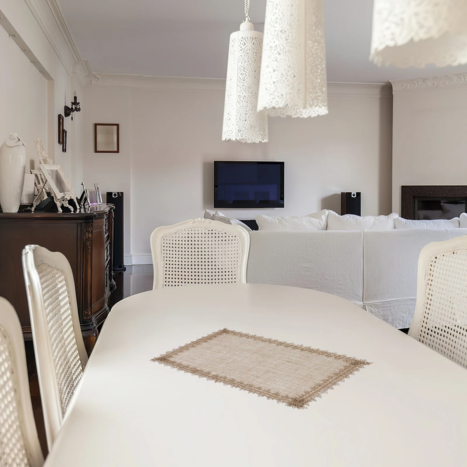 

4Pcs Jute Braided Placemats 45x30cm Anti Skid Dinner Mats Natural Fiber Table Protectors Reusable Easy Clean for Weddings