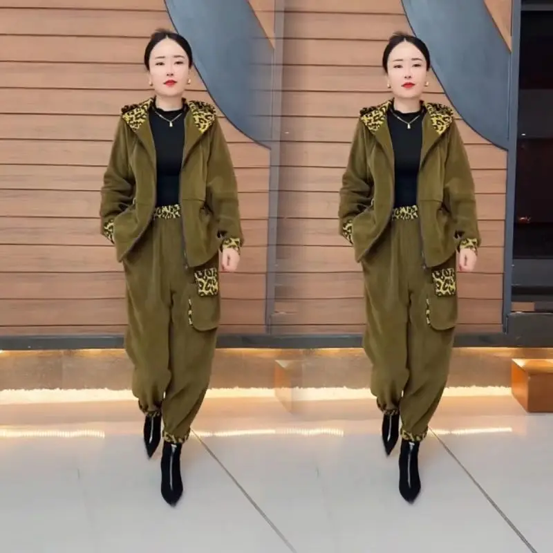 Fashion Suit for Women in Spring and Autumn 2024 New High-end Hooded Top Age Reducing Casual Pants Two-piece Set