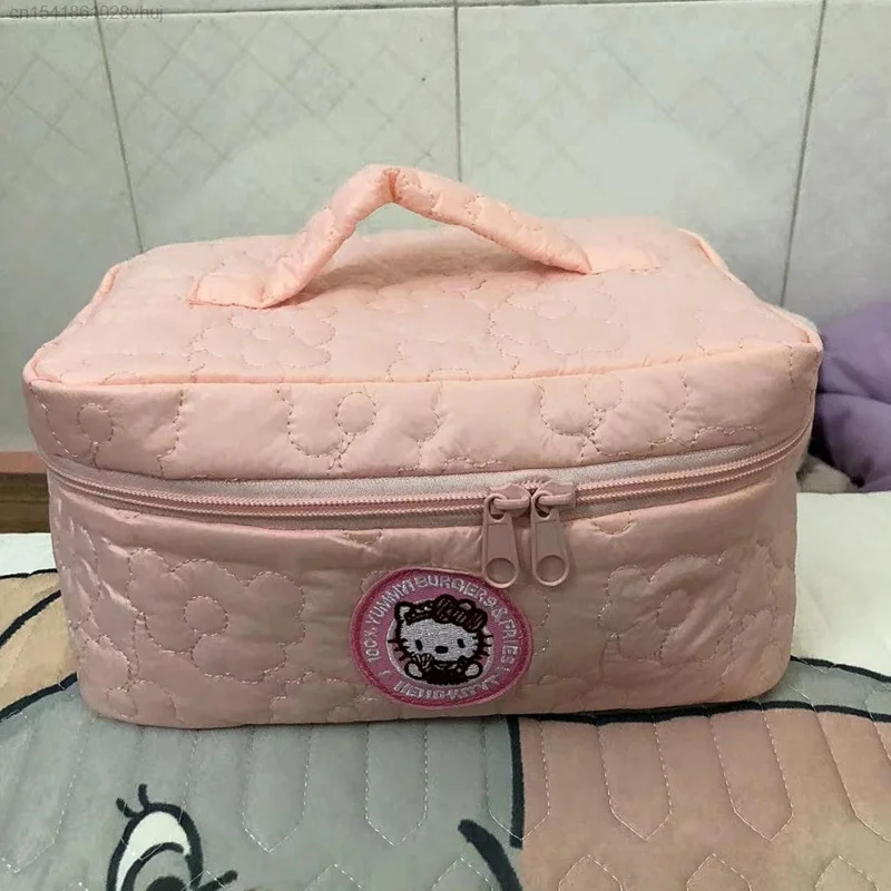 Sanrio Hello Kitty Handheld Makeup Bag With Large Capacity Portable Travel Portable Skincare Product Pink Storage Bags Female