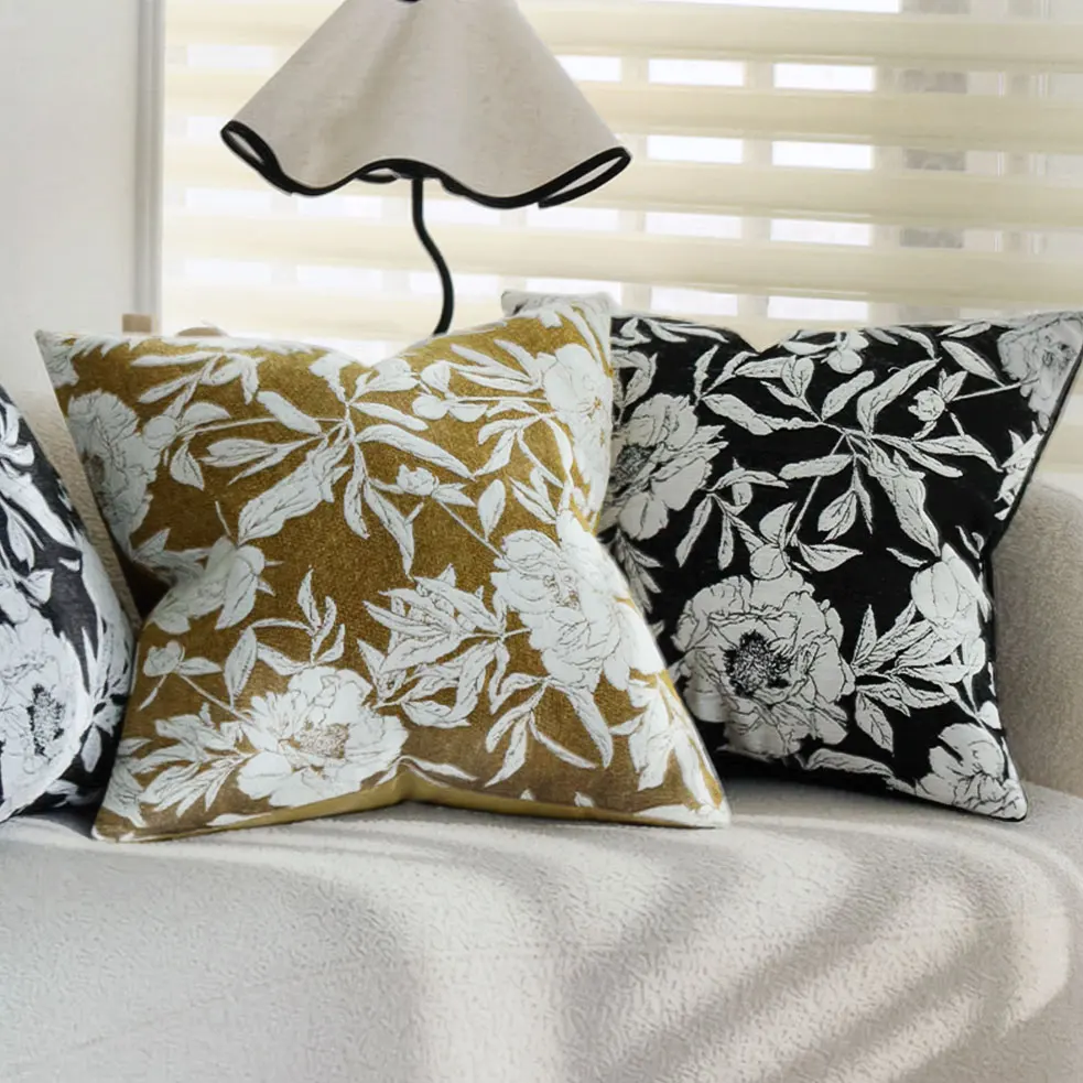 Luxury Chenille Jacquard Throw Pillow Cover 45x45cm Black Mustard Yellow Peony Flower Cushion Cover Retro Sofa Living Room Decor
