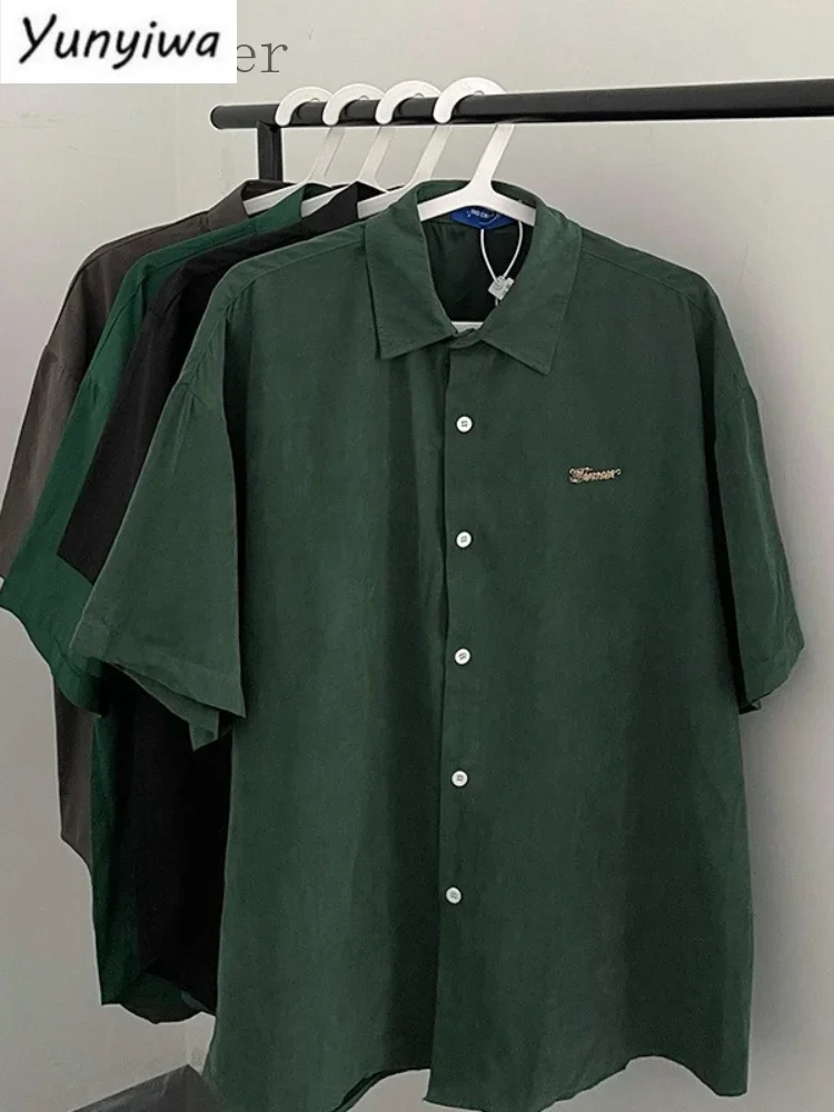 Dark Green Vintage Velvet Shirt Cityboy Simple Street Designer Short-sleeved Shirt Men's Summer Retro All-match Button Up Blouse