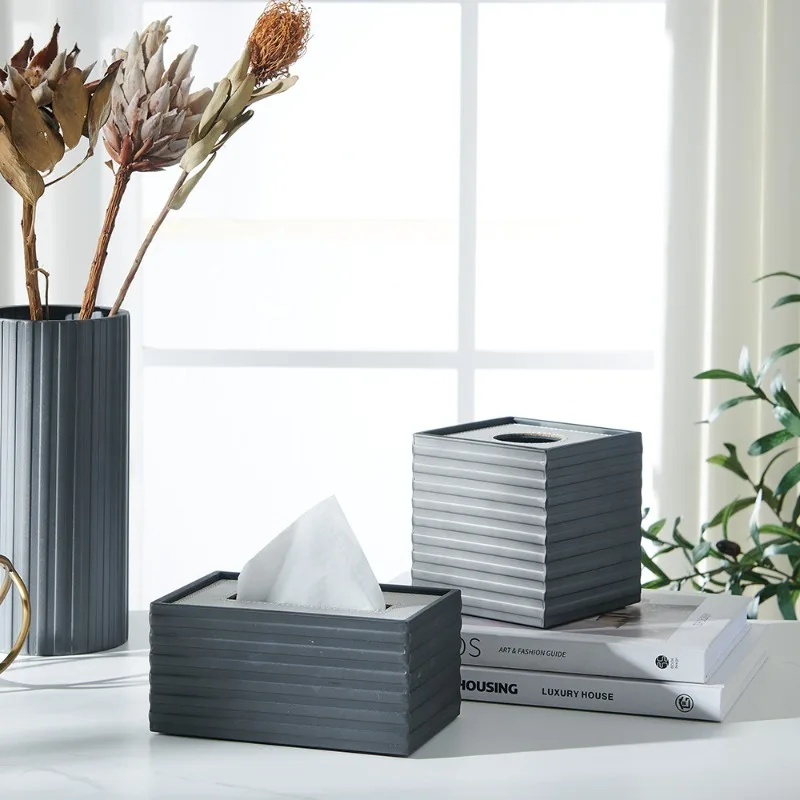 Modern light luxury stainless steel tissue box, high-end paper drawing box, minimalist sample room, soft metal tissue box