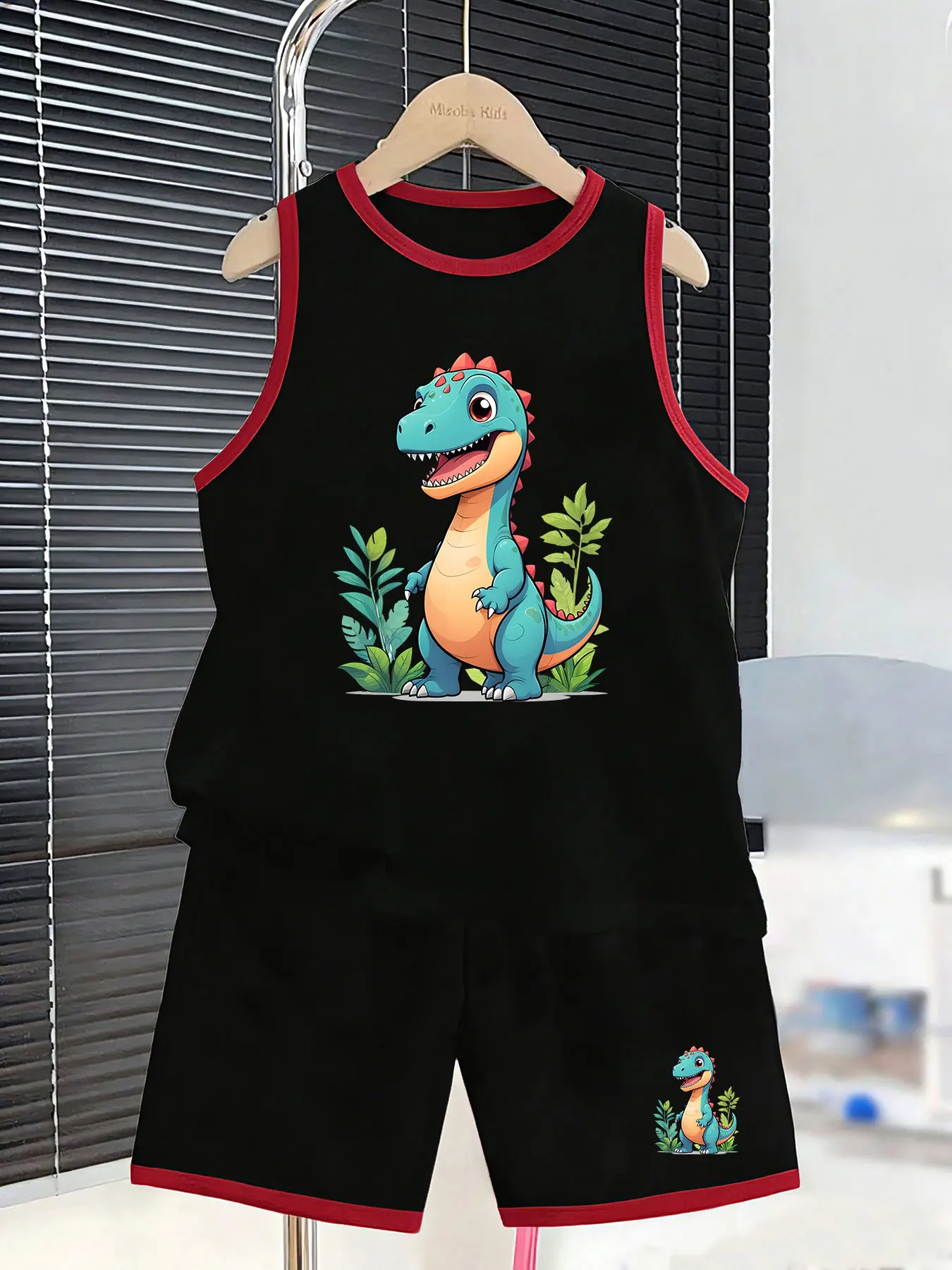 Cute Dinosaur-themed Vest and Shorts Set for Boys, specially designed for little boys who love dinosaur elements. Made of breath