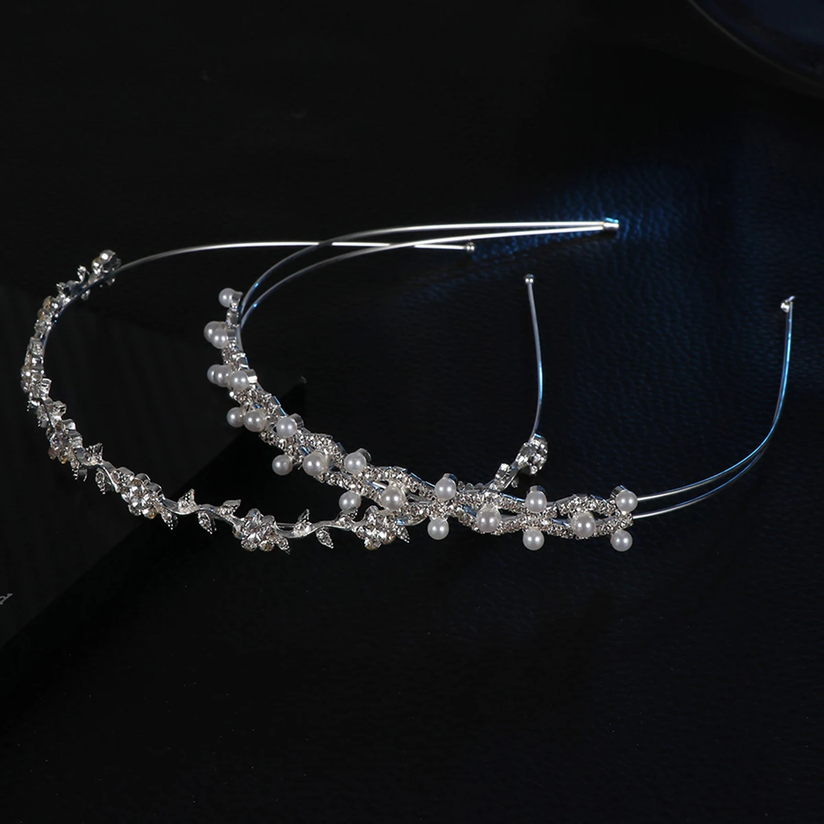 

2 Pcs Pearl Headband Bridal Headdress Crystal Wedding Headpiece Elegant Lightweight Engagement Parties Hair Accessories
