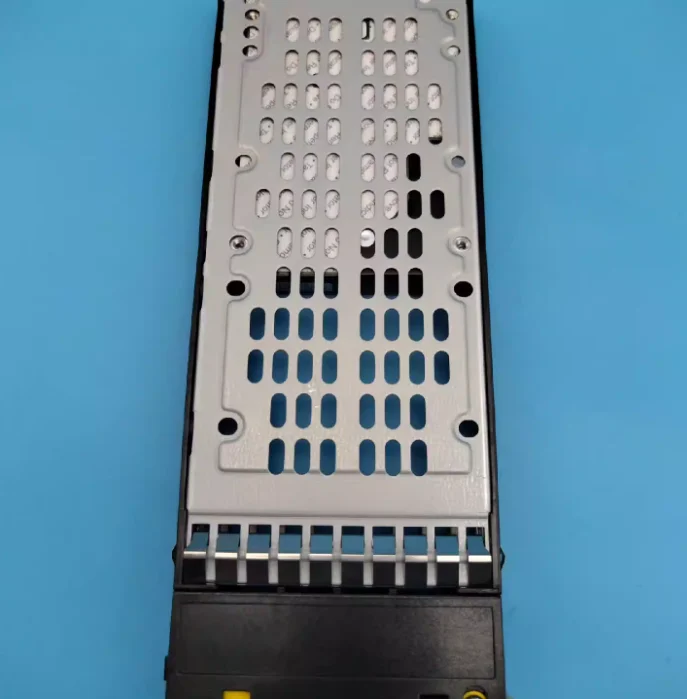 

Для жесткого диска 3PAR 787176-004 810874-001 810762-001 1,2T 10K SAS K2P85A