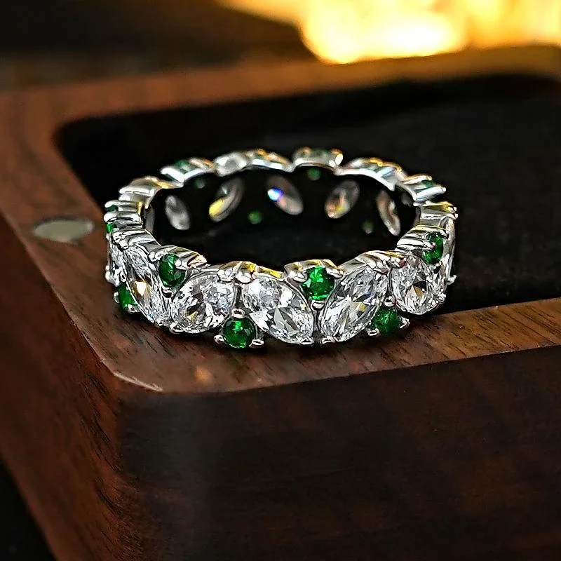 925 silver intermediate color emerald diamond ring index finger horse eye, high carbon diamond temperament, light luxury niche F