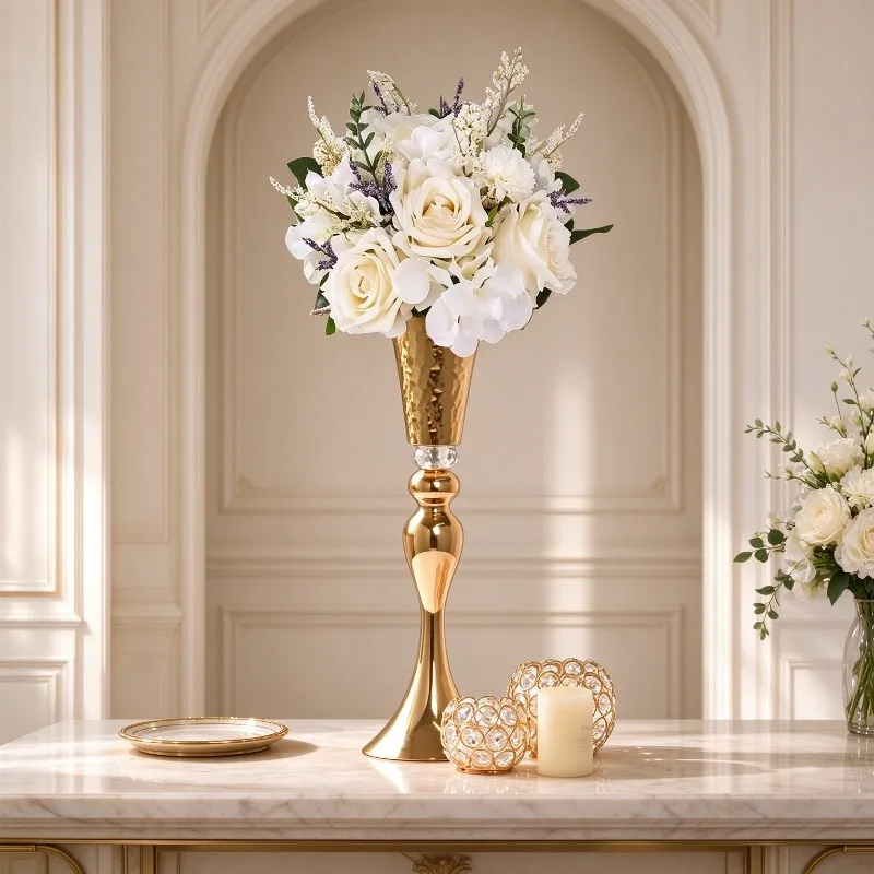 Romantic Fashion Vases Luxury Golden Trumpet Shape Crystal Vases Modern Simple Handiness Metal Artware Home Decoration Furniture