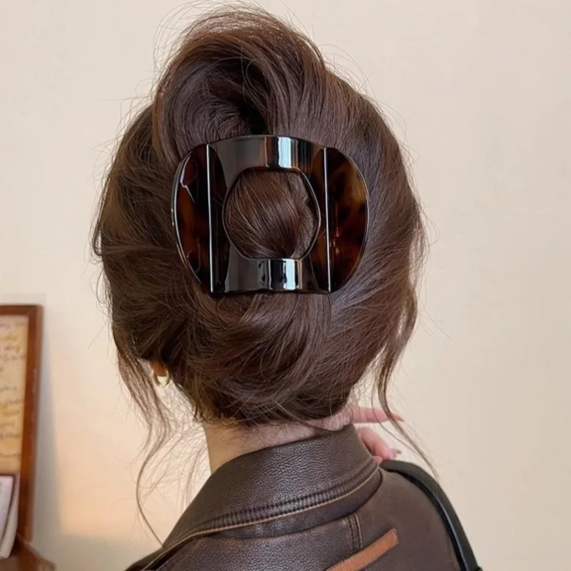 New Korean Acetic Acid Hair Clip Hair Accessories Women's Spoon Clip Spring Clip Leopard Hair Clip Top Clip Simple Headpiece image 4