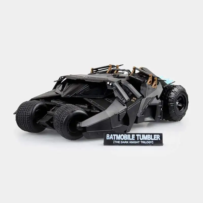 Revoltech Series NO.043 Bruce Wayne Batmobile Tumbler PVC-Modellfigur zum Sammeln, Modellspielzeug