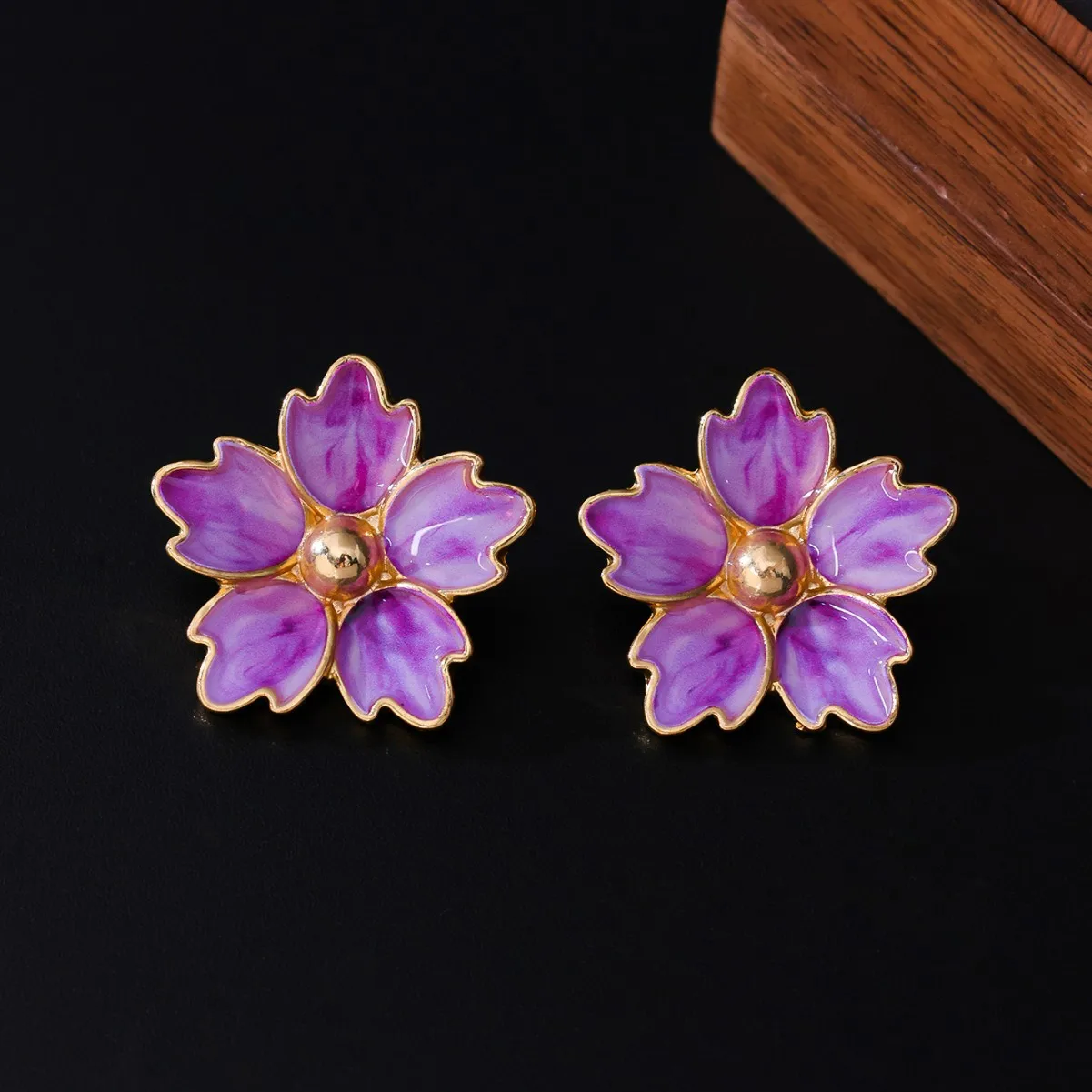 Vintage enamel flower stud earrings retro distressed earrings versatile earrings beach vacation earrings