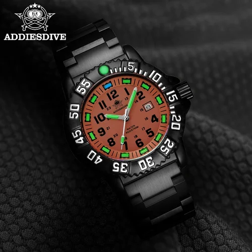 Imagen 2 del producto ADDIESDIVE Reloj de cuarzo de lujo para hombre, reloj analógico de tubo luminoso para deportes al aire libre, correa de acero inoxidable resistente al agua hasta 50m, naranja y negro