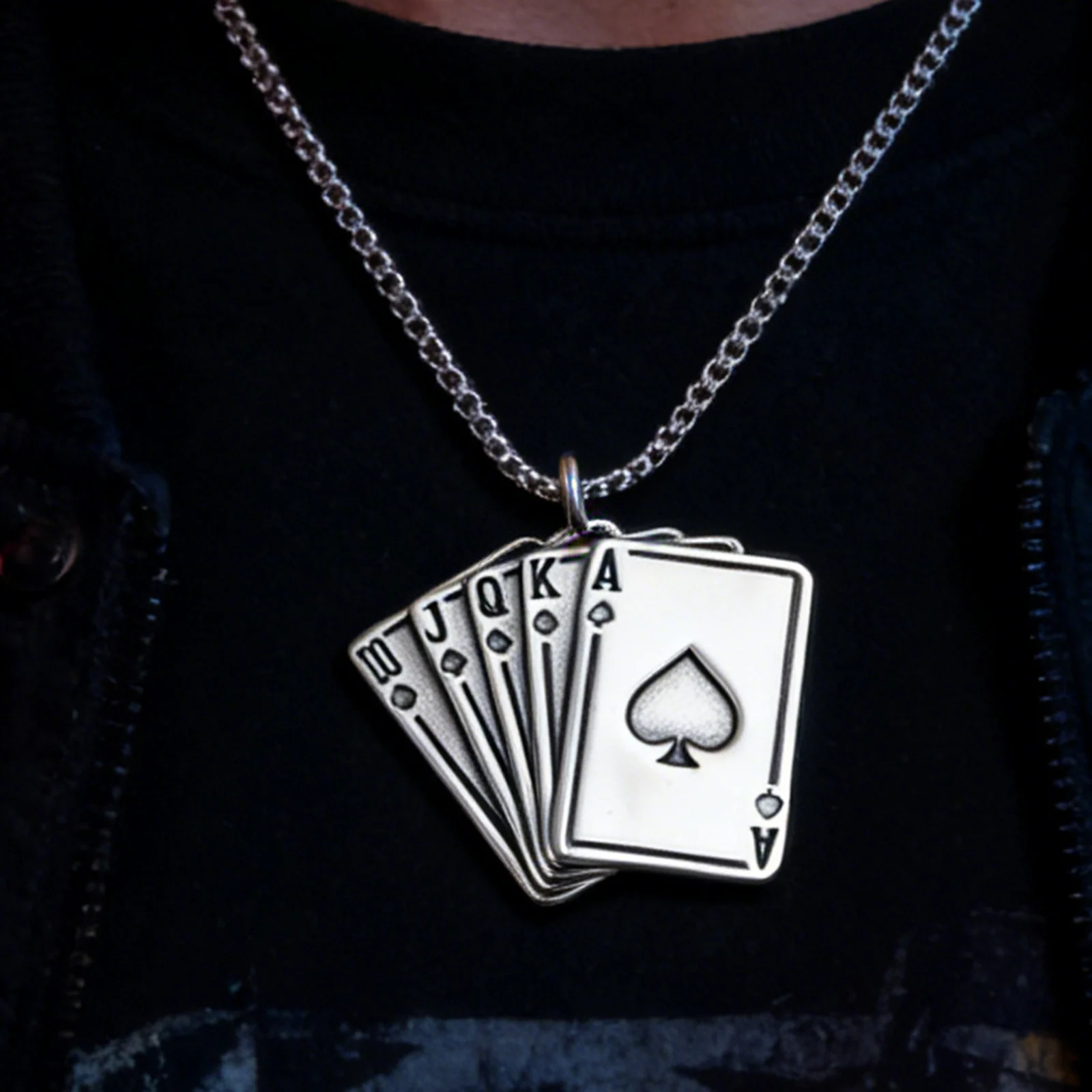 LNCHRAN Men 316L Stainless Steel Antique Silver Royal Flush Poker Card Pendant Necklace Box Chain Hip Hop Street Jewelry Gift