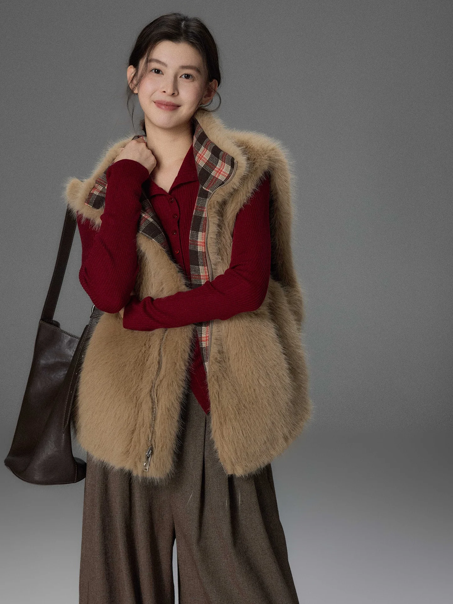 

Ele Двусторонняя шерстяная теплая верхняя одежда в клетку с воротником-стойкой и воротником-стойкой в клетку, дизайн Эр Ян