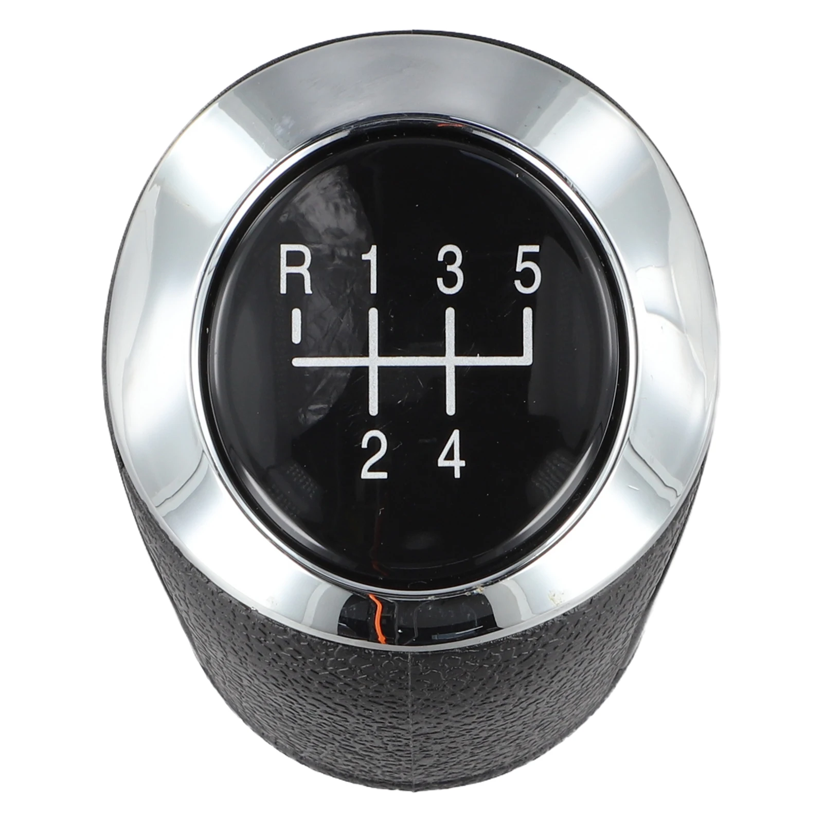 Engineered gear shift knob for Chevrolet Aveo and enhances driver grip and minimizes gear change errors from 2013 to 2017