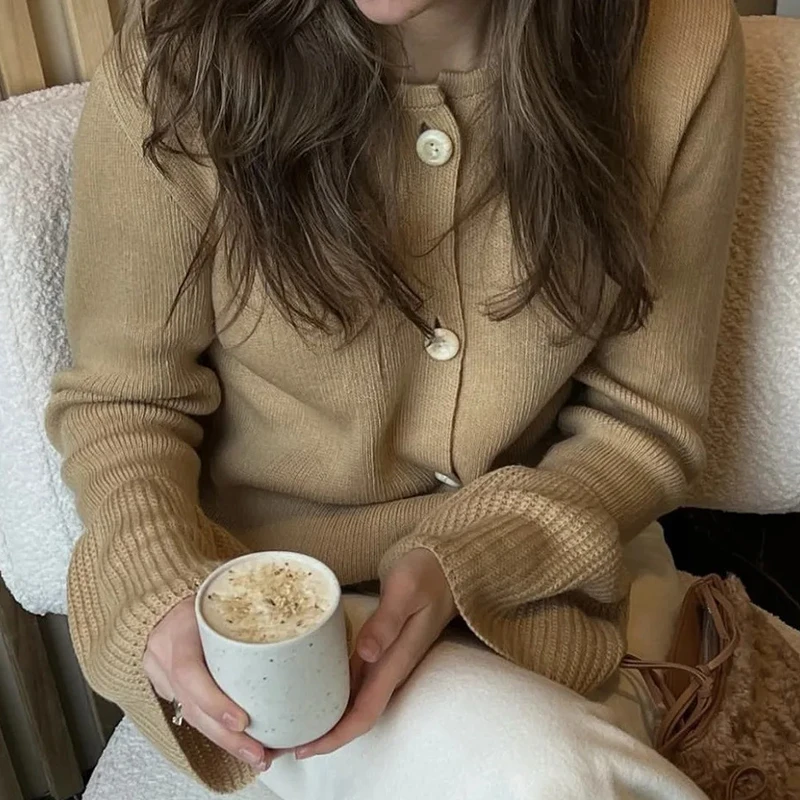 

Chic Women's O Neck Sweater Solid Ribbed Flare Sleeve Single Breasted Knitted Cardigan 2025 New Autumn Casual Commute Cardigans