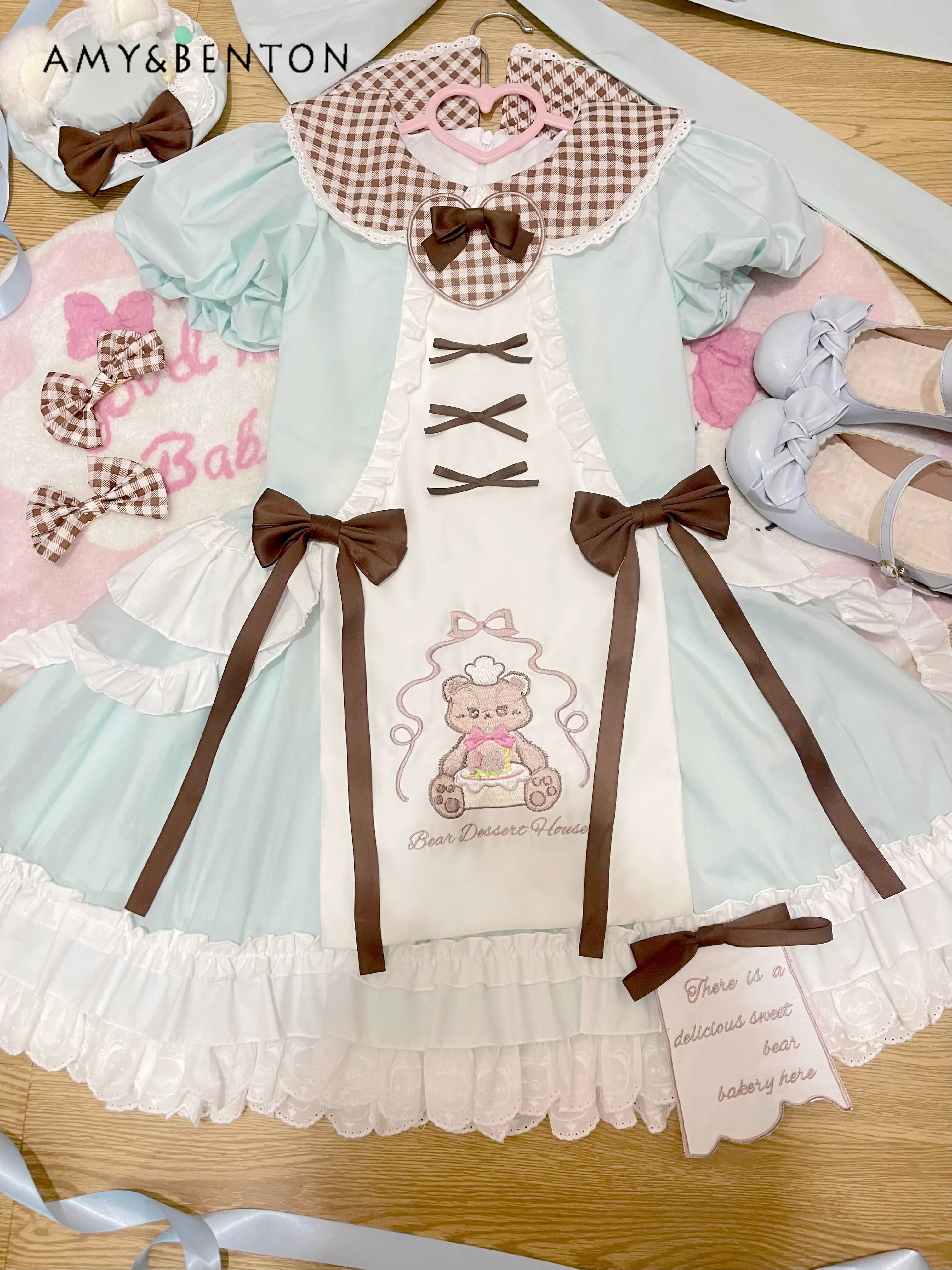 

Милое платье Kawaii Lolita OP, женское платье с мультяшной вышивкой, кукольным воротником и бантом, с коротким рукавом, тонкое бальное платье, милое платье принцессы