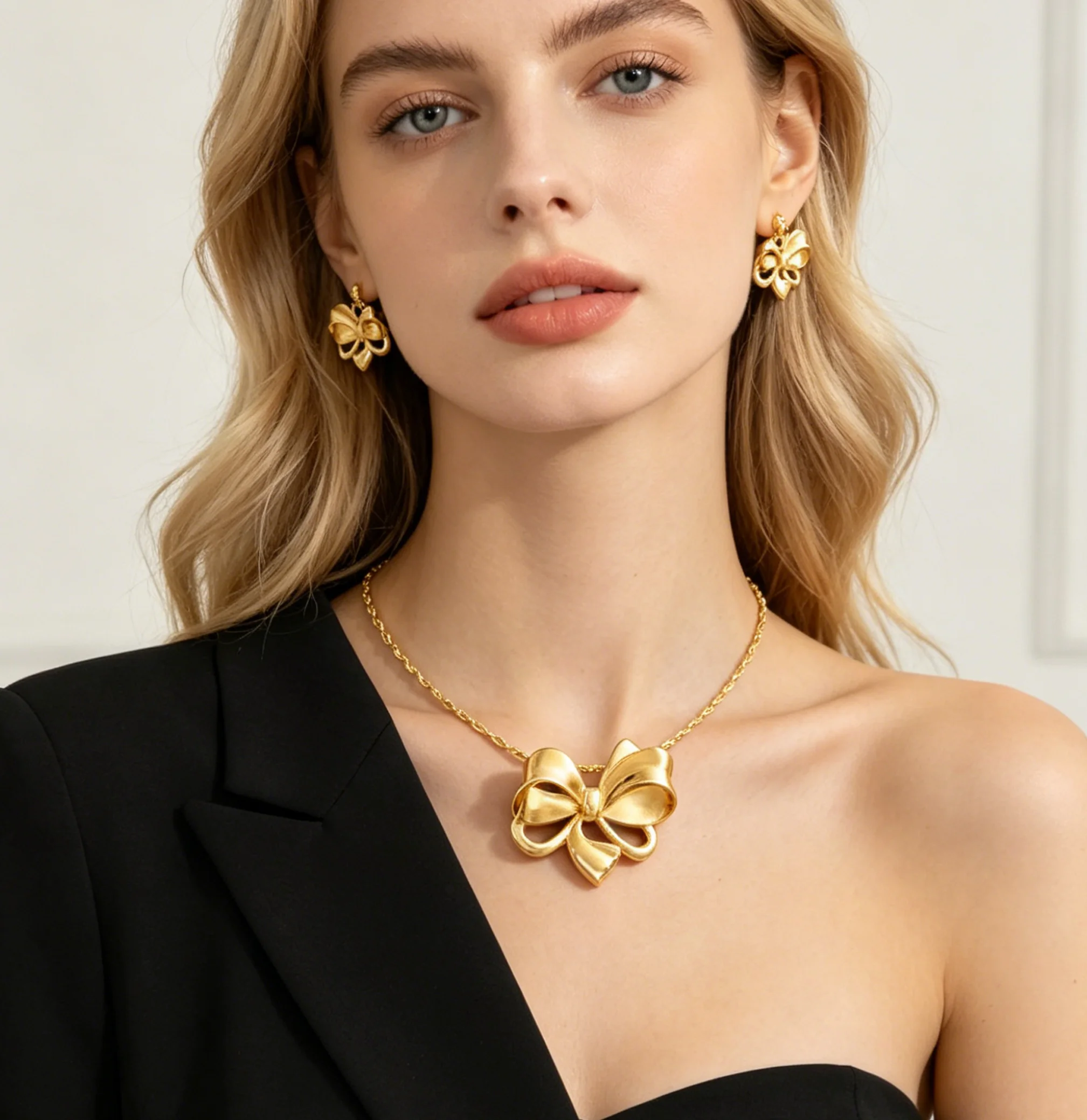 Thumbnail 3 - #40 Best Statement Jewelry Sets to Buy In 2026