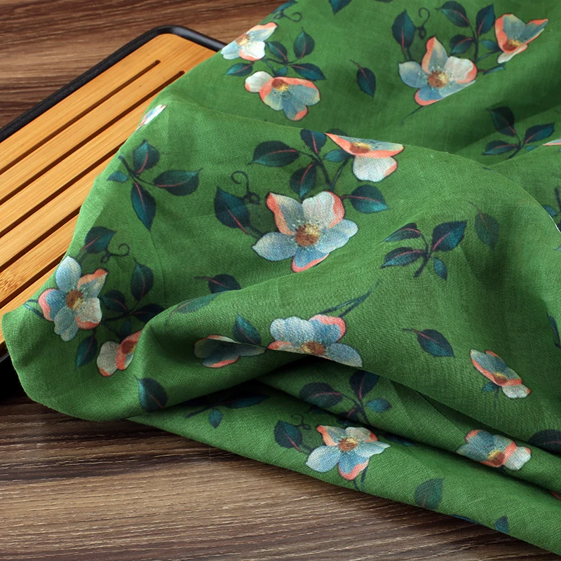 

High quality pure ramie fabric Refreshing floret printing tissus High-end dresses and gowns patchwork fabric