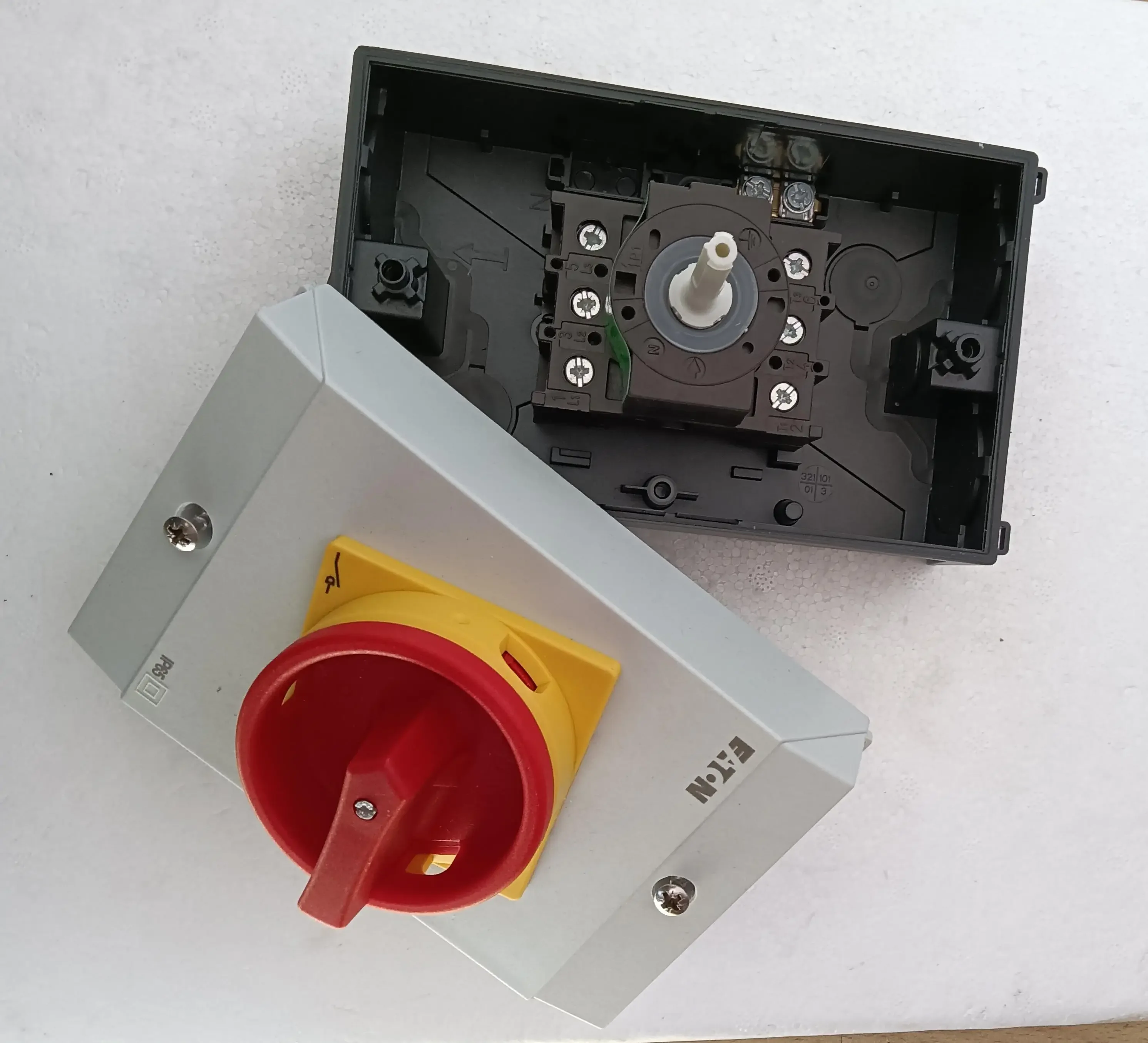 New Original Eaton …