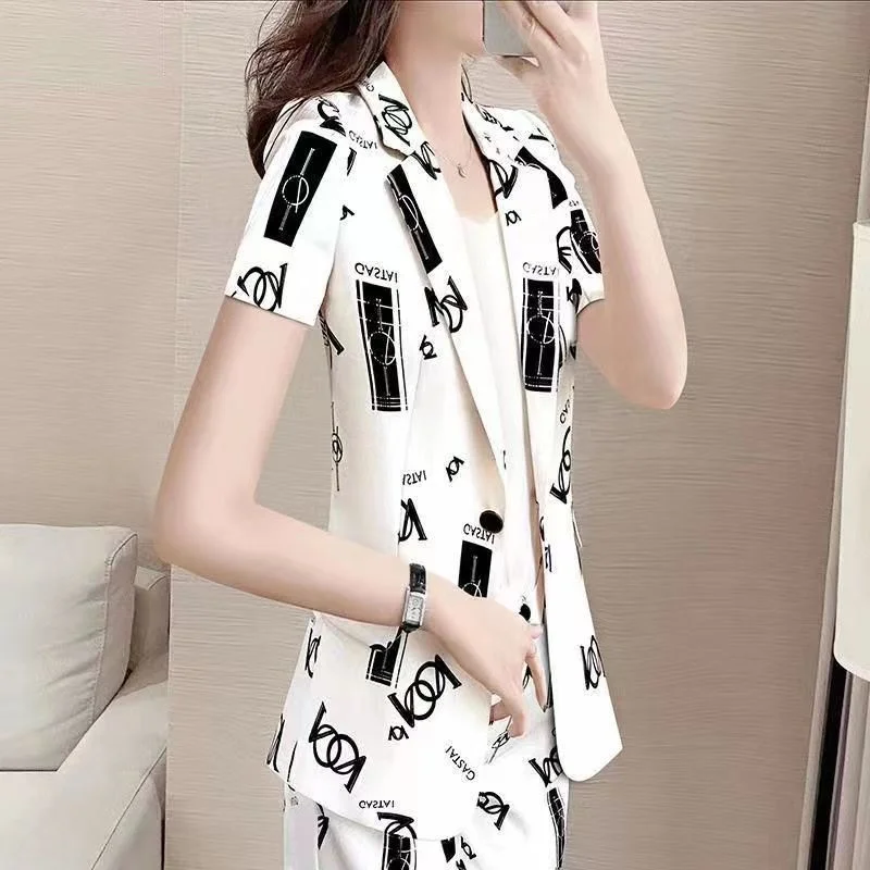 Women\'s Suit 2022 Summer New Fashion Korean Style White Clothes Pattern Printed Jacket Coat Top Shorts 2 Two Piece Set For Women