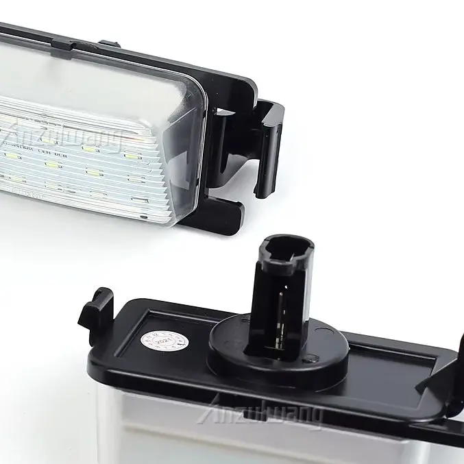LED License Plate Light Number Plate Lamp For Nissan Versa Livina Grand Livina Pulsar GT-R Cube 350Z 370Z For Infiniti G35 G37