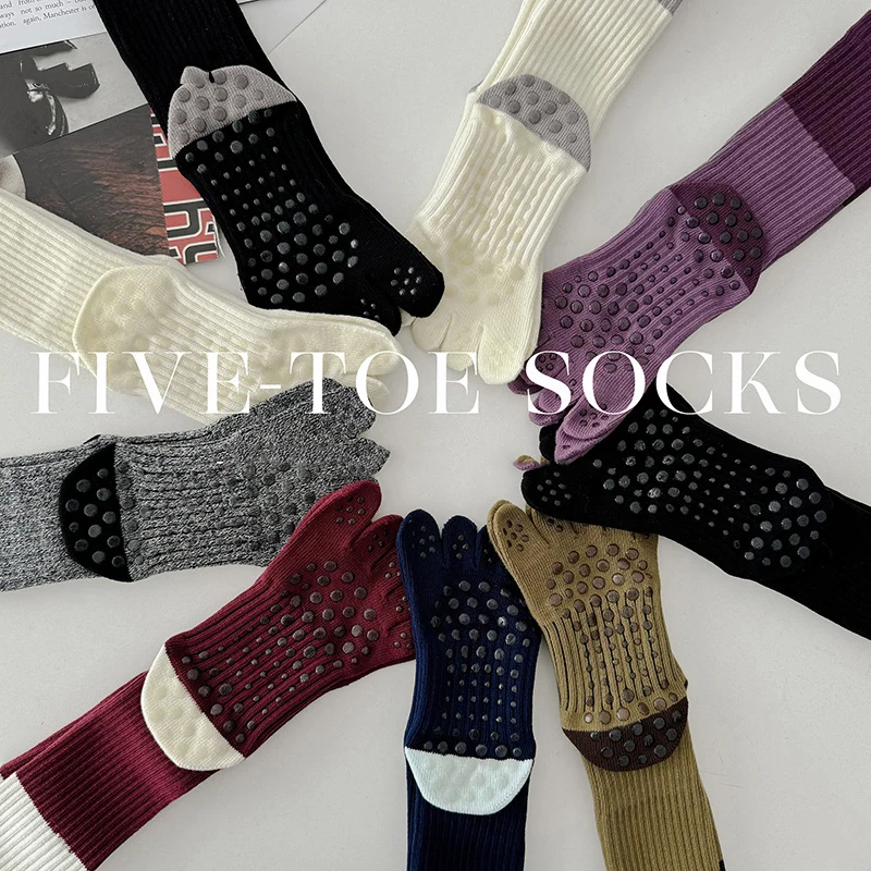 3 Pcs Yoga Socks Solid Color Comfortable Soft Five Toe Midsole Socks Anti Slip Elastic Calf Socks Sports Exercise Women's Socks