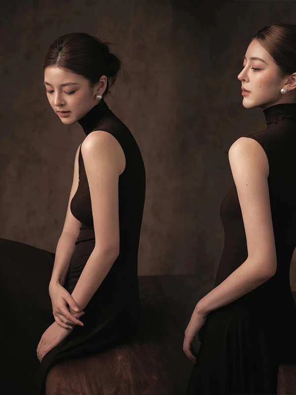 

2026 New Black High Collar Sleeveless Slim Fit Dress Photography Studio Portrait Clothing Elegant Personal High-End Feeling
