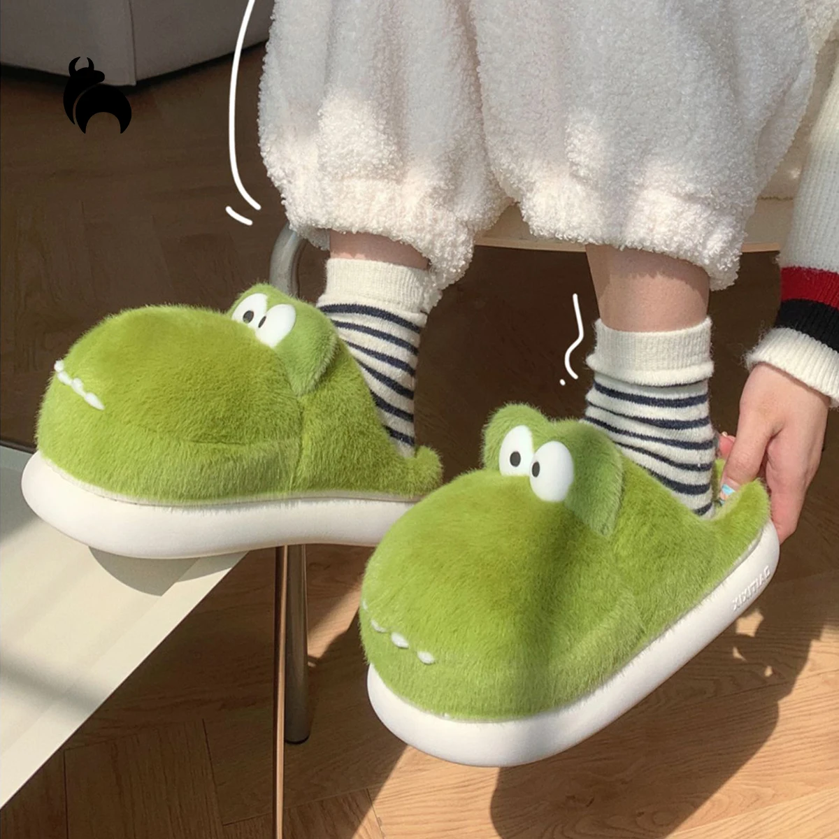 Mo Dou Creative And Cute Crocodile Cotton Slippers Men's And Women's Anti-skid And Warm Plush Cotton Slippers