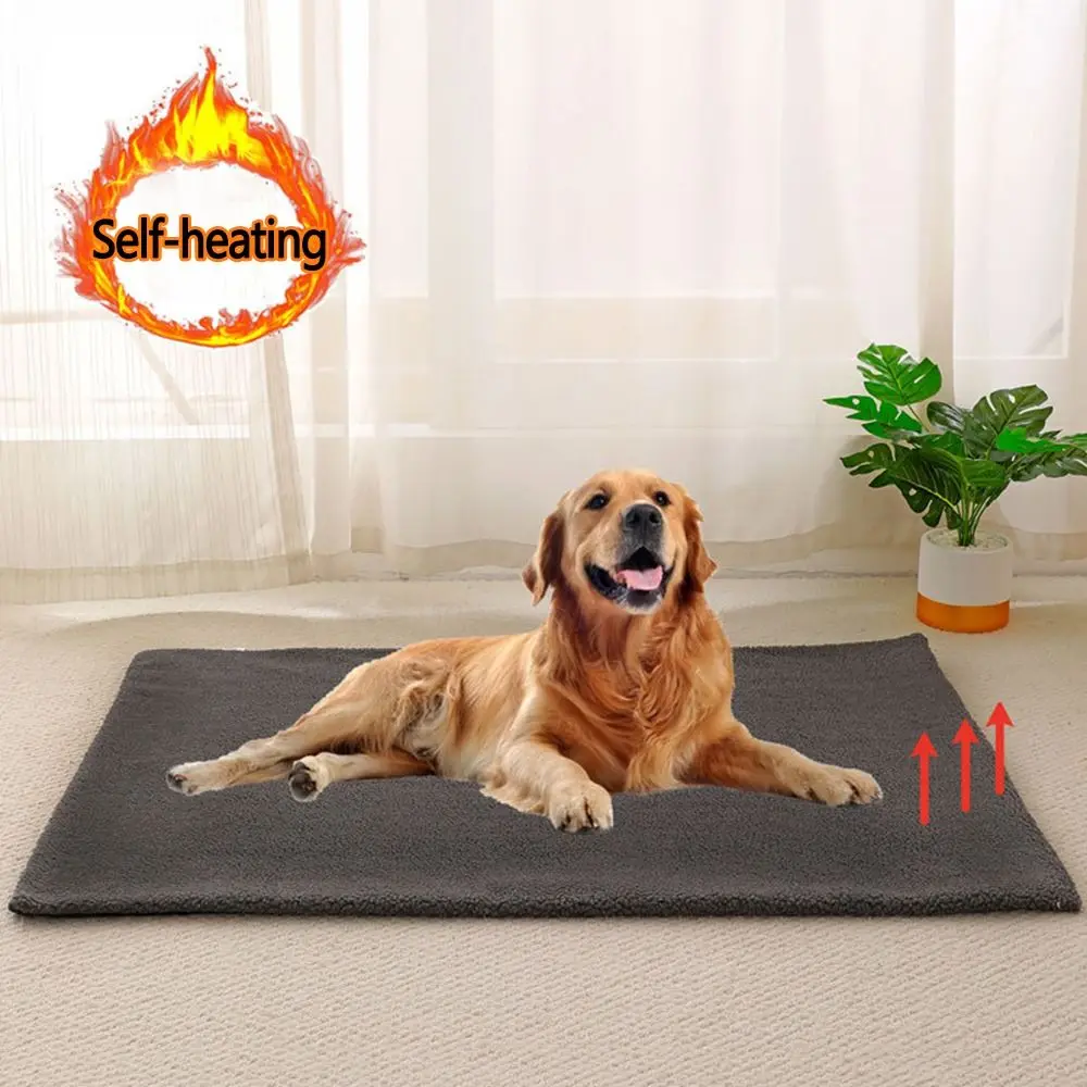 Moisture-proof Washable Self-heating Pet Mat Reusable Anti Slip Thermal Cat Pad Non-Slip Bottom 4 Size Pet Pad Bed Pets