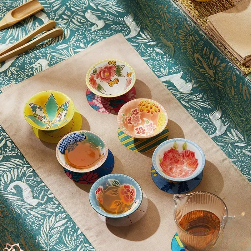 Lower hand-painted ceramic Kung Fu teacup personal high-end ladies' master cup set cushion