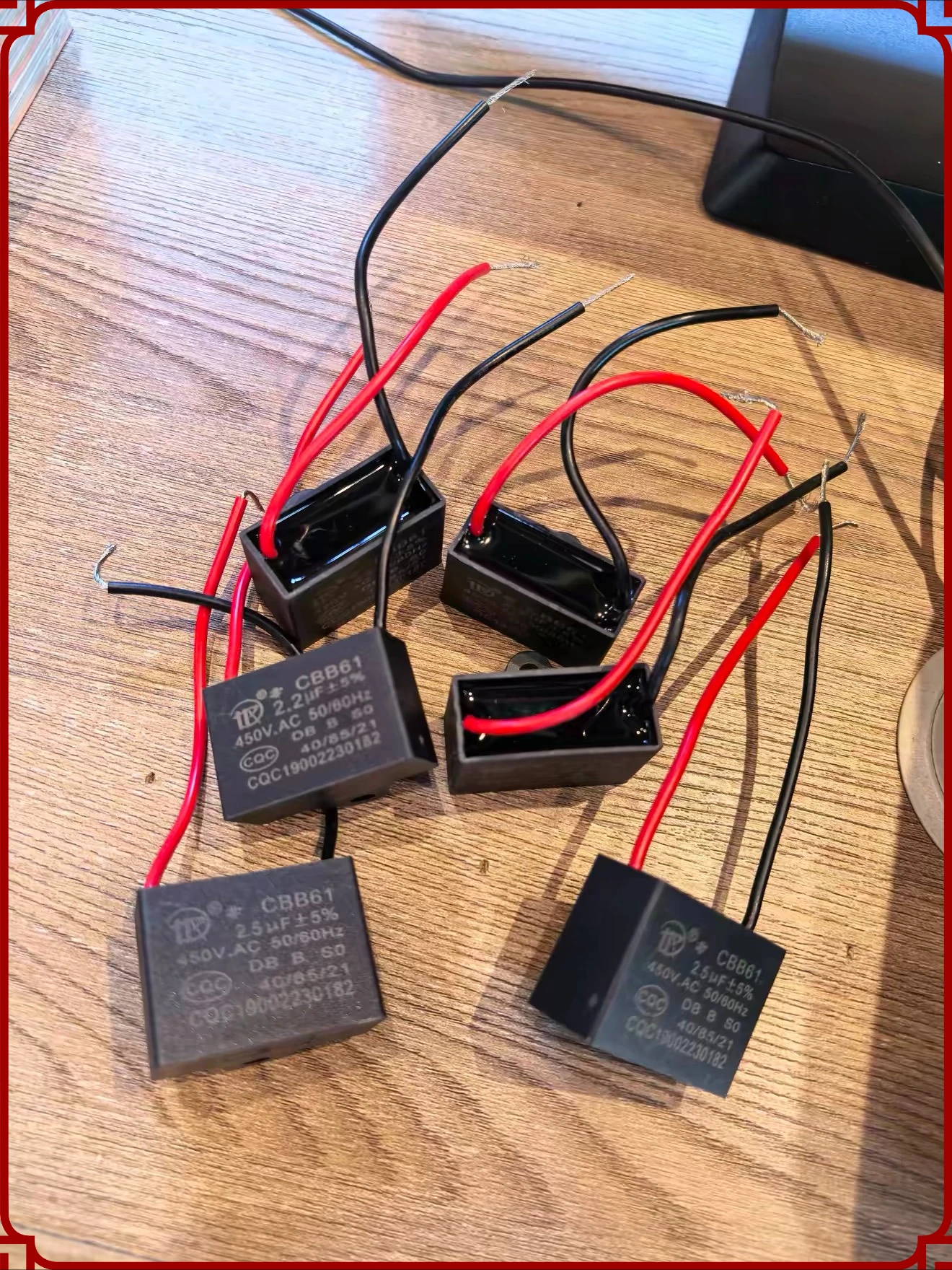 CBB61 450V 1UF 1.2UF 1.5UF 2UF 2.5UF 3UF 4UF 5UF 6UF 8UF 10UF Fan Ceiling Exhaust Motor Run Starting Capacitor