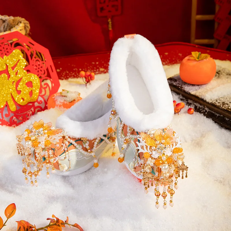 CY323 2024 Winter New Hanfu Shoes with Velvet with Horse Face and Upside-down Brocade Shoe with Ethnic Style