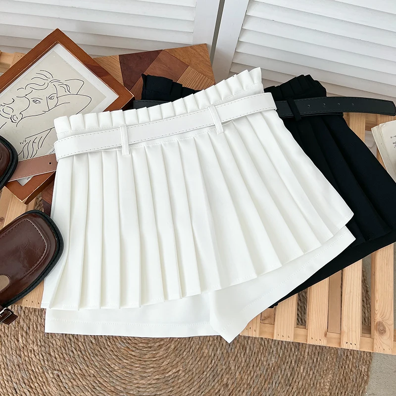 Casual Short Shorts Design Fashionable All-Match Wooden Ear High Waist Slimming A- Line Pleated Pants Skirt Hot Pants with Belt