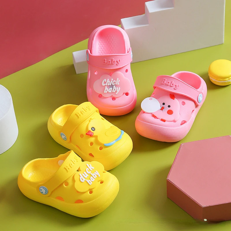 슬리퍼Summer New Child Cold Slippers Indoor Non-slip Soft Bot Comfort Cute Baby Hole Shoe Boy Girl Home Slippers Infant Girl Sandal