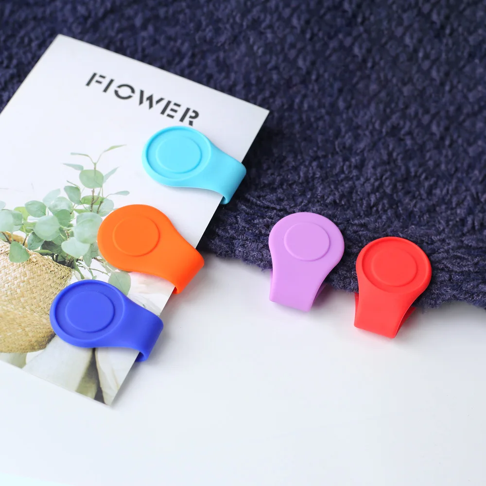 Golf Silicone Magnetic Cap Clip Golf Accessories Ball Position Mark & Hat Clip Marker & Divot Tool Pitchfork & Repair