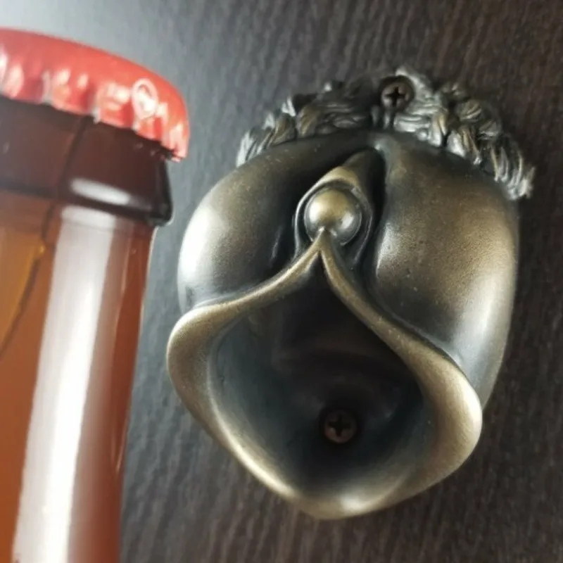 

Beer bottle opener, wall-mounted cast bronze sculpture, female wall-mounted bottle opener, beer bottle opener, soda water glass
