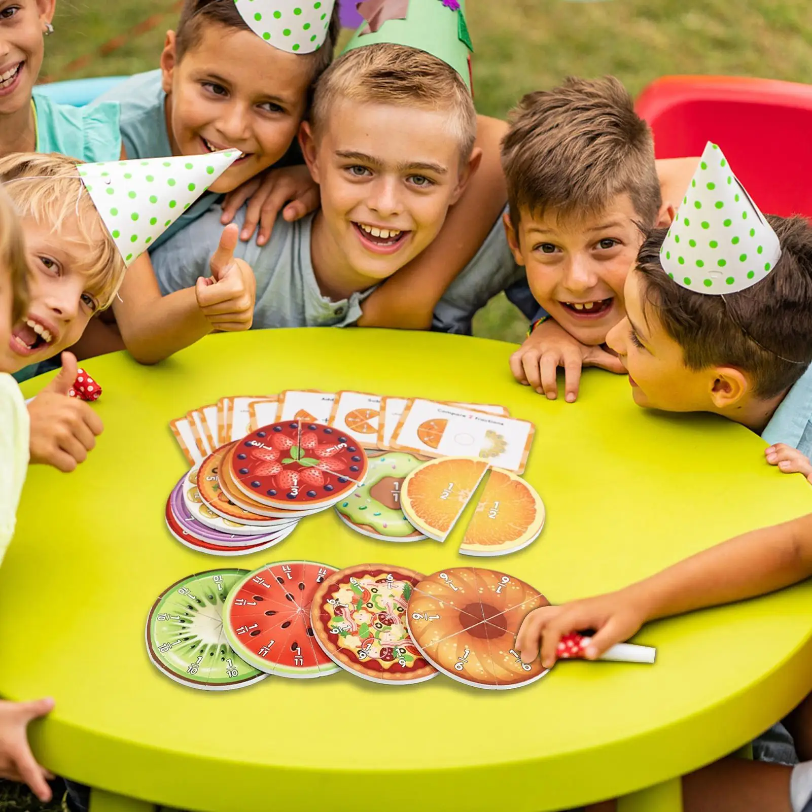 Magnetyczna tablica do nauki ułamków z owocami dla dzieci Montessori, narzędzie demonstracyjne do ćwiczeń dzielenia się na równych częściach.