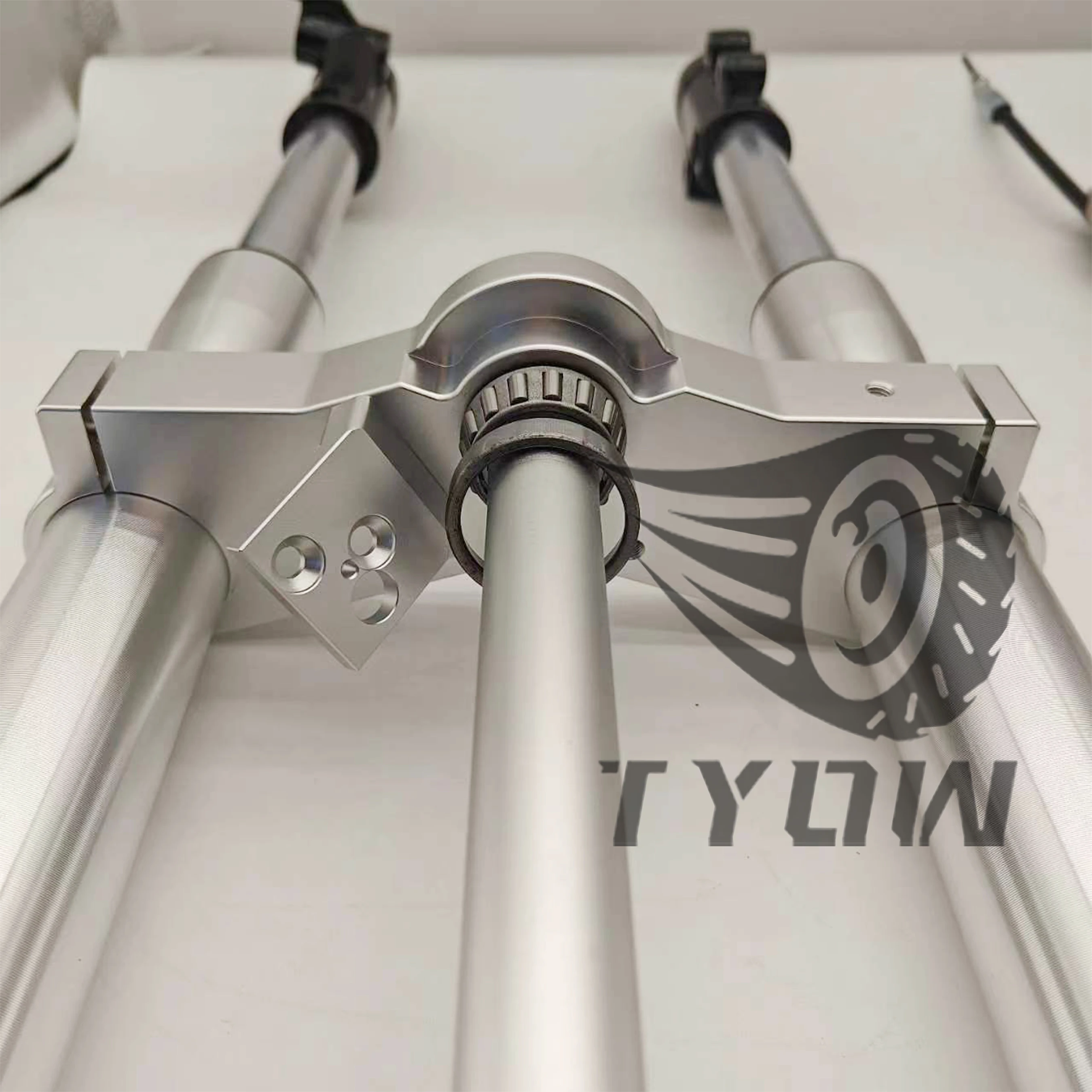 Dax Inverted Fork W… - image